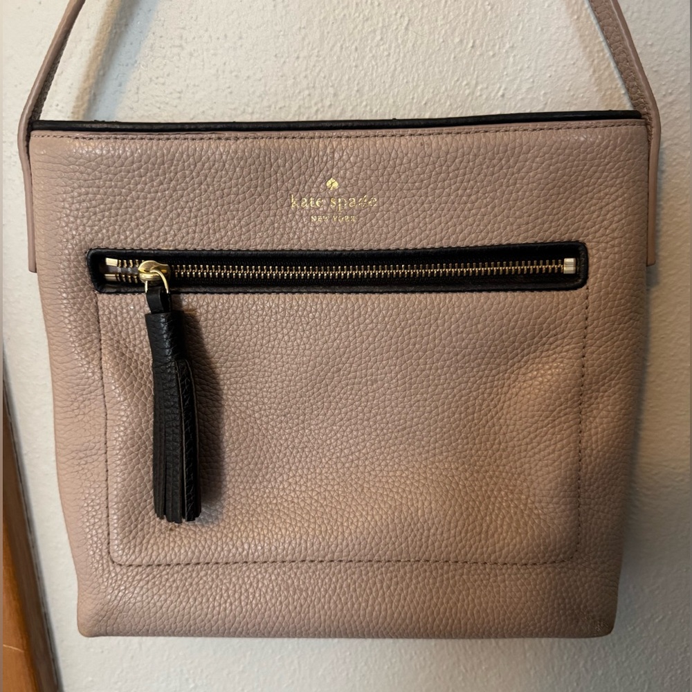 Kate Spade Beige New York Chester Crossbody Bag